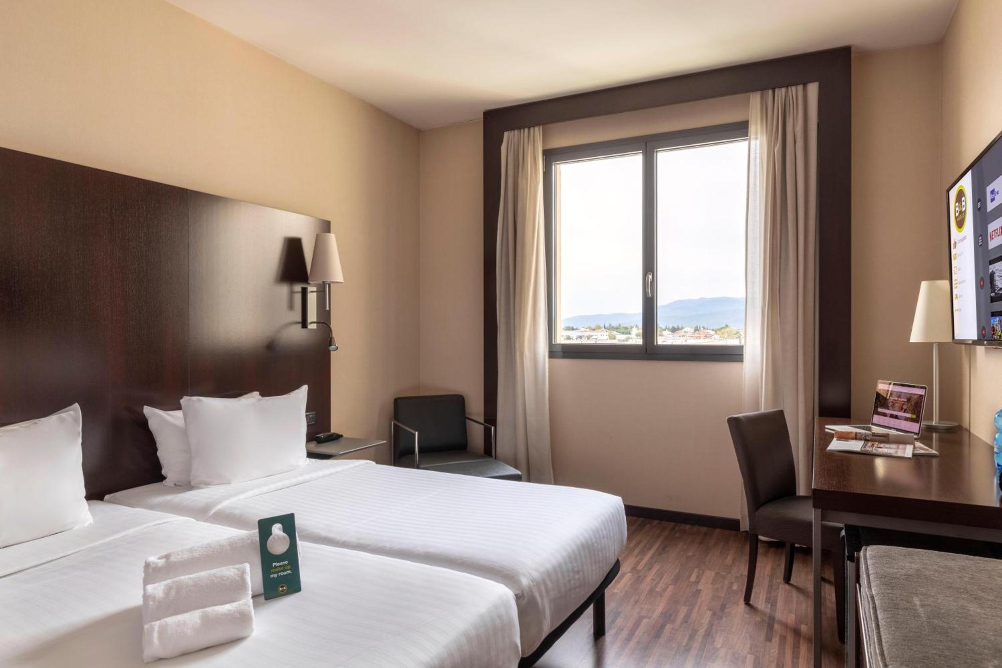 B&B Hotel Arezzo Esterno foto